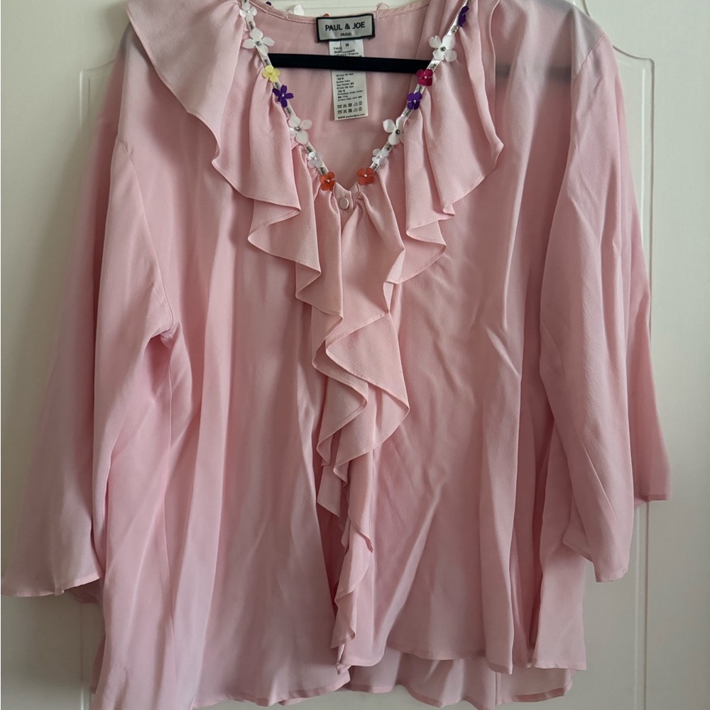 Anthropologies Paul & Joe Light Pink Ruffle Blouse Chic blouse with ruffles